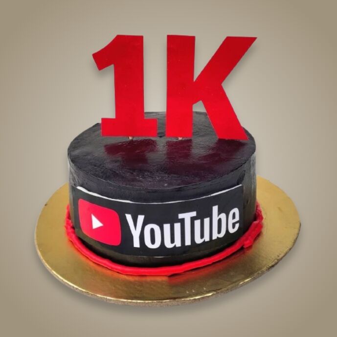 1K YouTube subscribers black and red cake