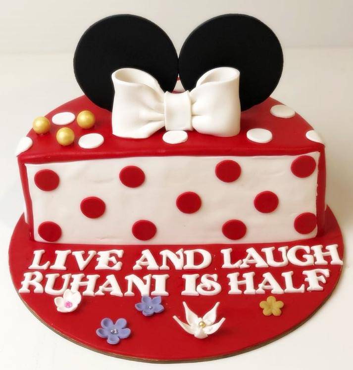 mickey mouse half cake