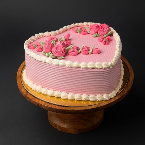 pink heart shaped cake