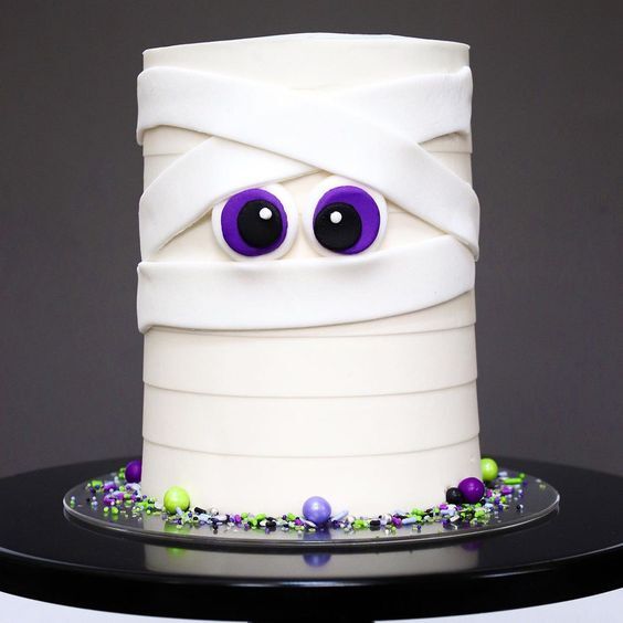 mummy cake design