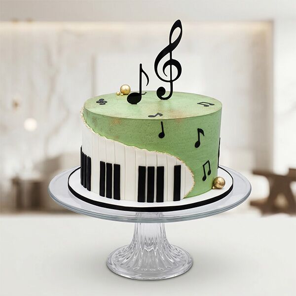 piano keyboard design cake