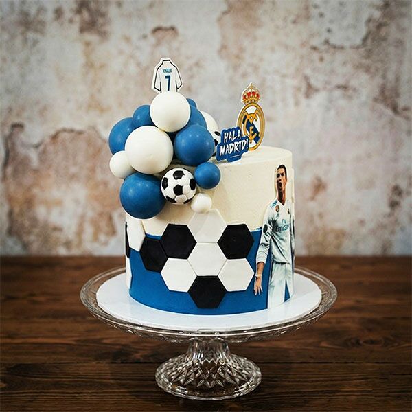 cr7 madrid fan theme cake back view