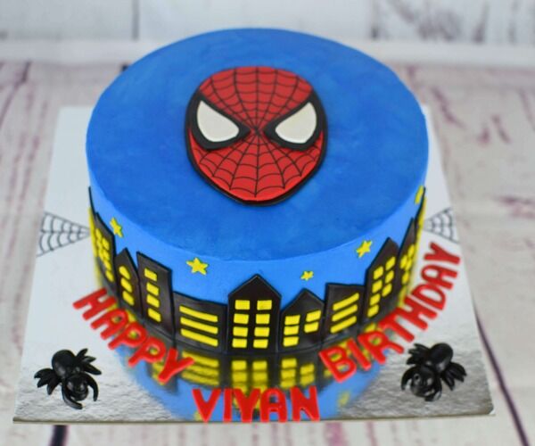 spiderman semi fondant cake