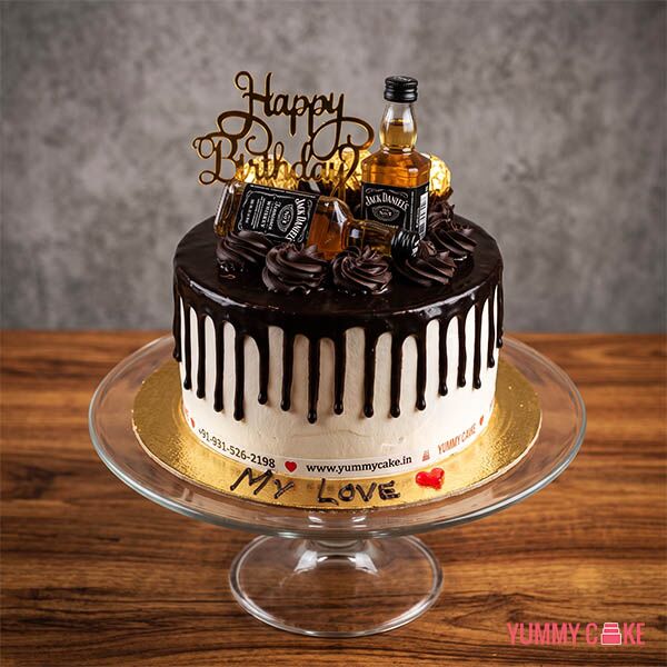 Cake with Jack Daniels Bottle