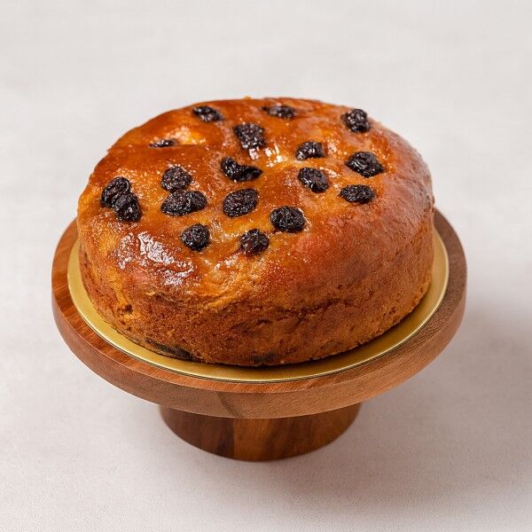 rich plum cake with raisins