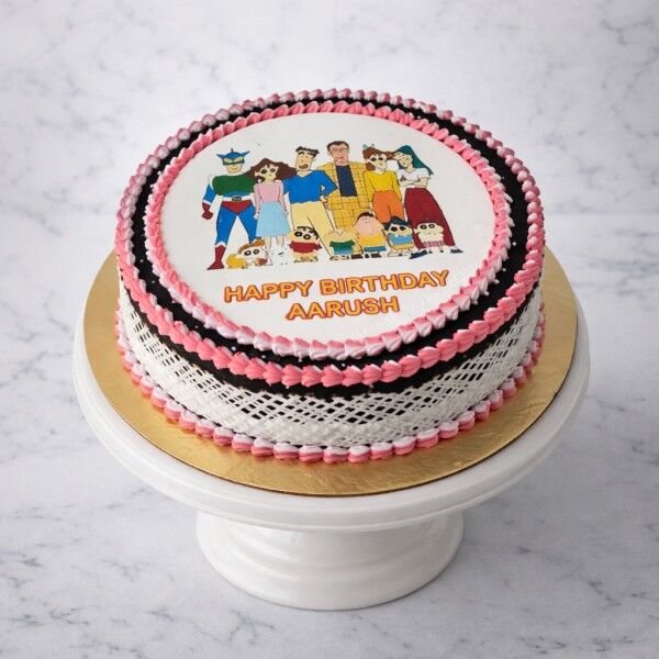 shinchan family photo cake