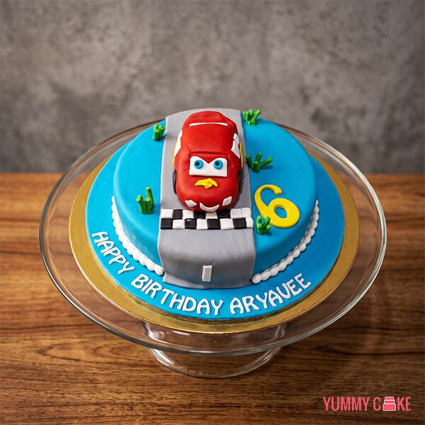 Lightning Mcqueen Cake