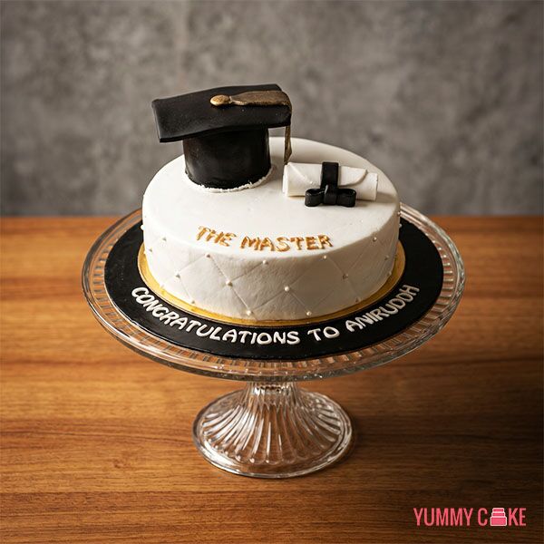 The Master Graduation Cake