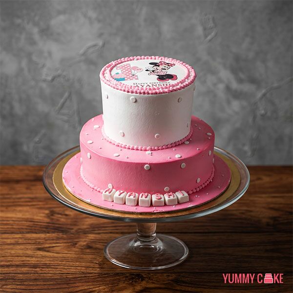 Minnie Mouse Cake