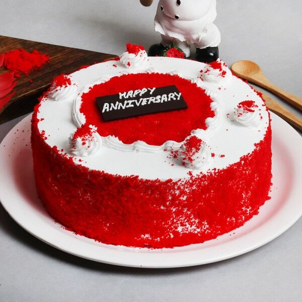 velvet anniversary cake