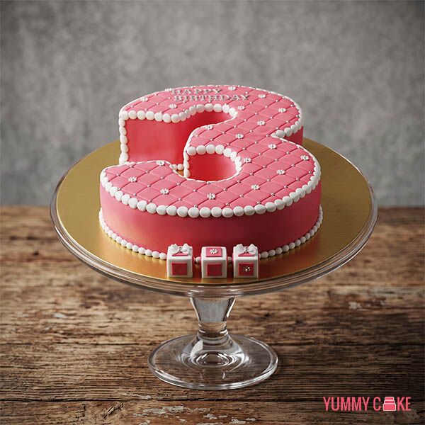 Number 3 Birthday Cake