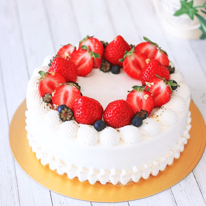 Strawberry Fruit Cake