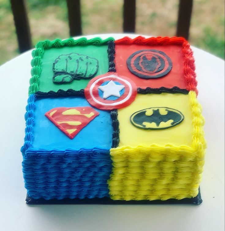 marvel avengers cake