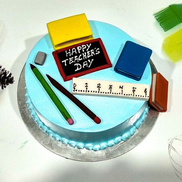 teachers day special cake