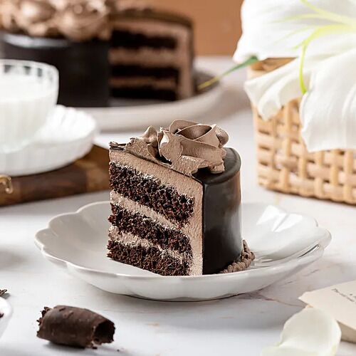 chocolate-rose-designer-cake-half-kg_3