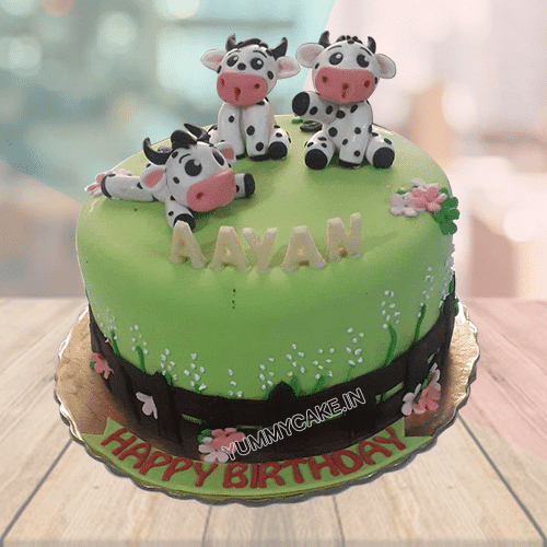 Cute Cow Cake | Cake Social