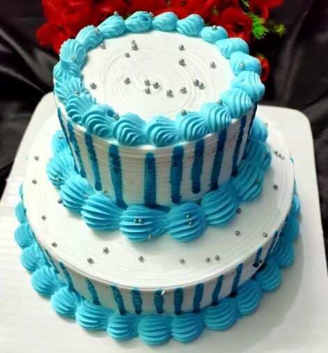 Creamy White and Blue Cake 2 tier